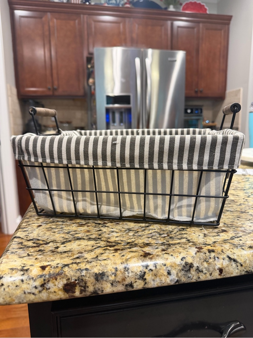 Rae Dunn Black Wire Basket with Striped Liner - Picture 4 of 4
